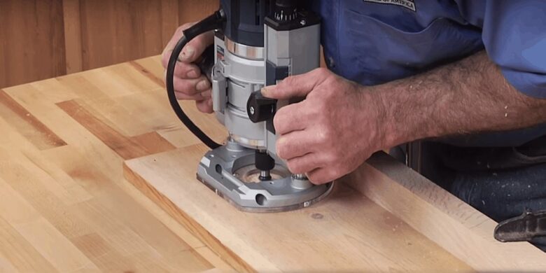 Plunge Router vs fixed base router