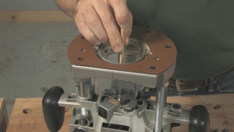 How to Install a Router Bit properly
